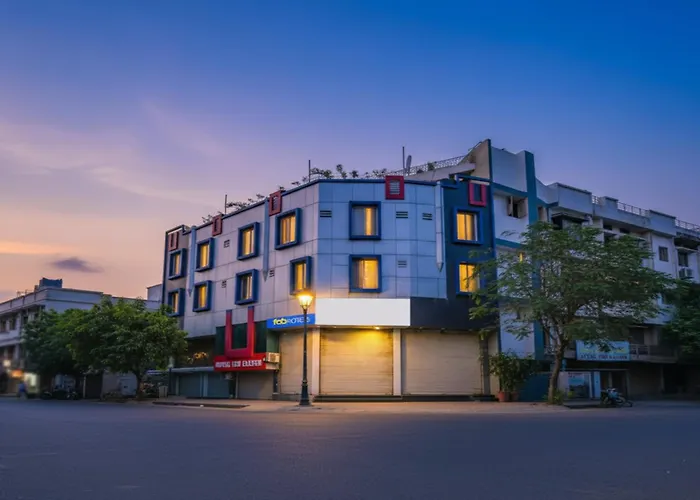 Fabhotel Ten Eleven Indore